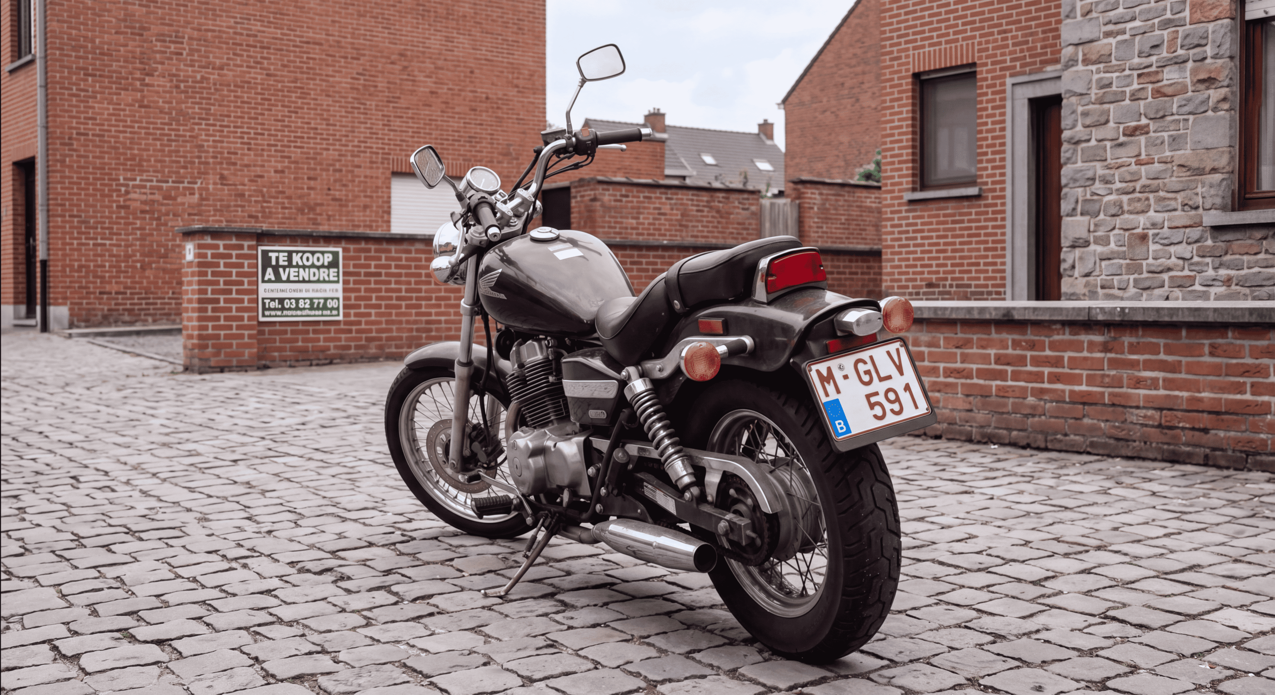 TWEEDEHANDSKEURING MOTORFIETSEN
